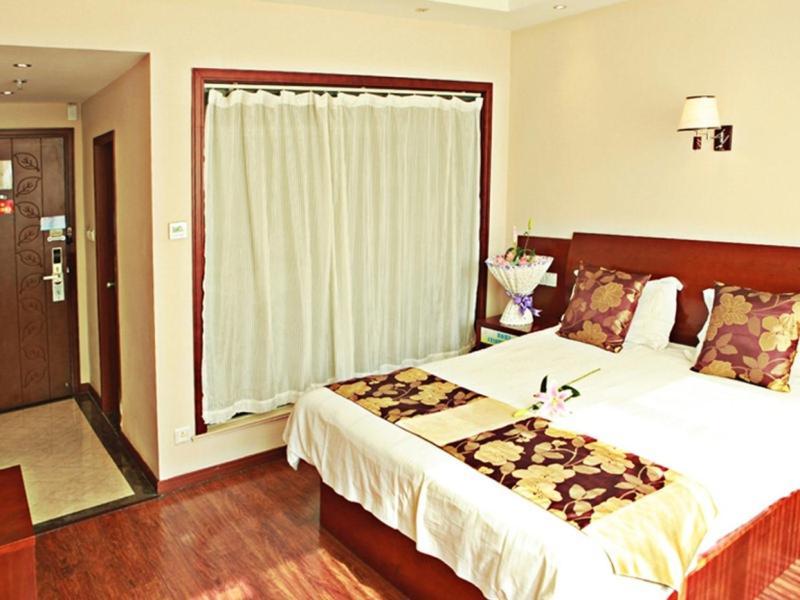 Greentree Inn Shanghai Songjiang University City New Songjiang Road Express Hotel Bagian luar foto