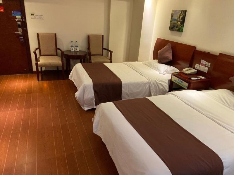 Greentree Inn Shanghai Songjiang University City New Songjiang Road Express Hotel Bagian luar foto