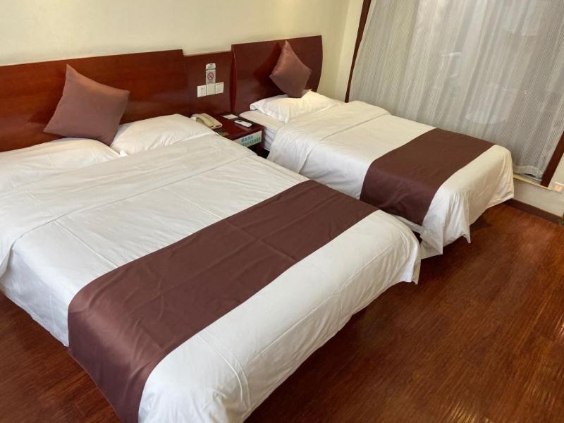 Greentree Inn Shanghai Songjiang University City New Songjiang Road Express Hotel Bagian luar foto