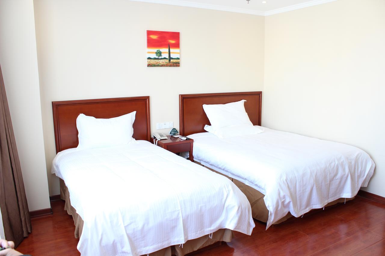Greentree Inn Shanghai Songjiang University City New Songjiang Road Express Hotel Bagian luar foto