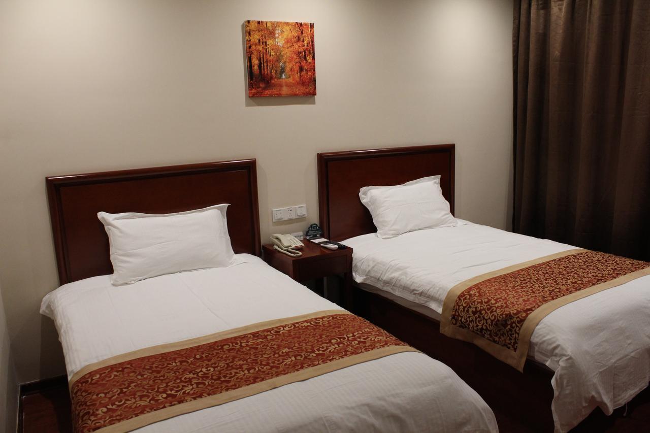 Greentree Inn Shanghai Songjiang University City New Songjiang Road Express Hotel Bagian luar foto