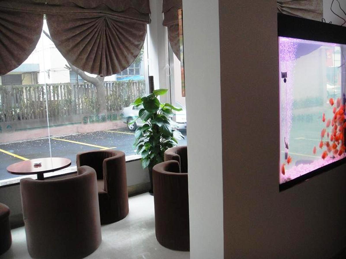 Greentree Inn Shanghai Songjiang University City New Songjiang Road Express Hotel Bagian luar foto